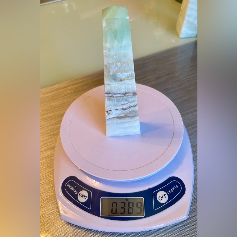 Carribian Calside Tower. 0.389 Lb / 176 Gram